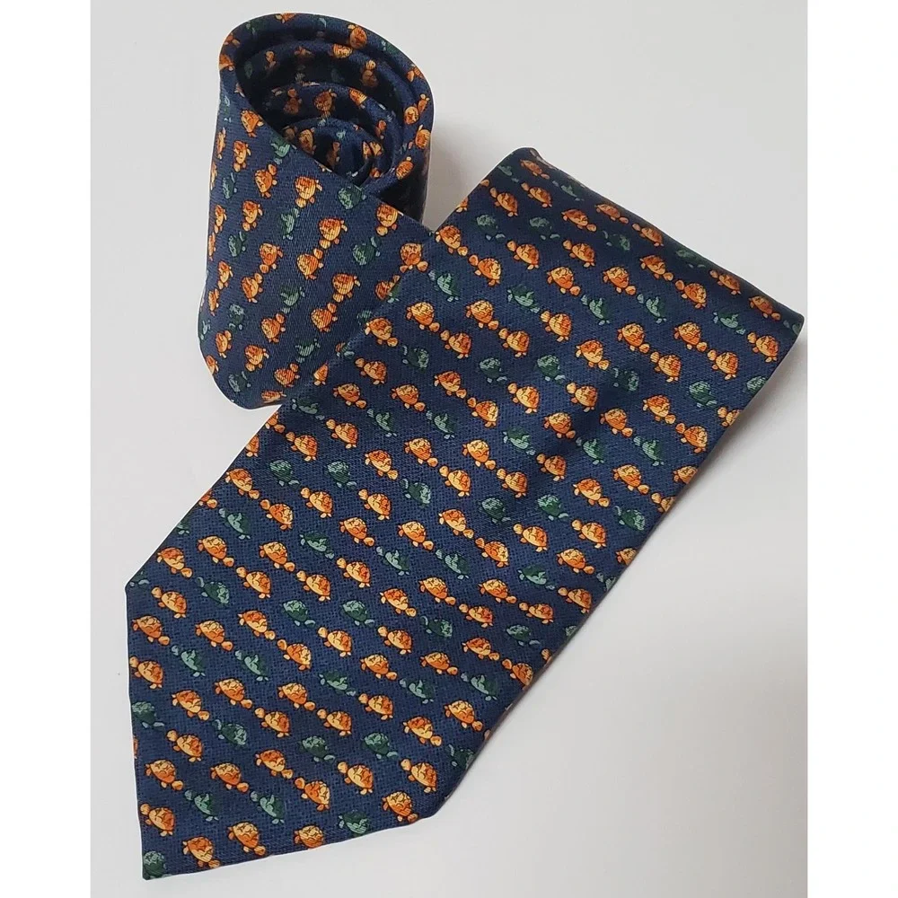 VTG Pura Seta Necktie Made Italy Silk Navy Green & Brown Turtles Greeting - Picture 3 of 6